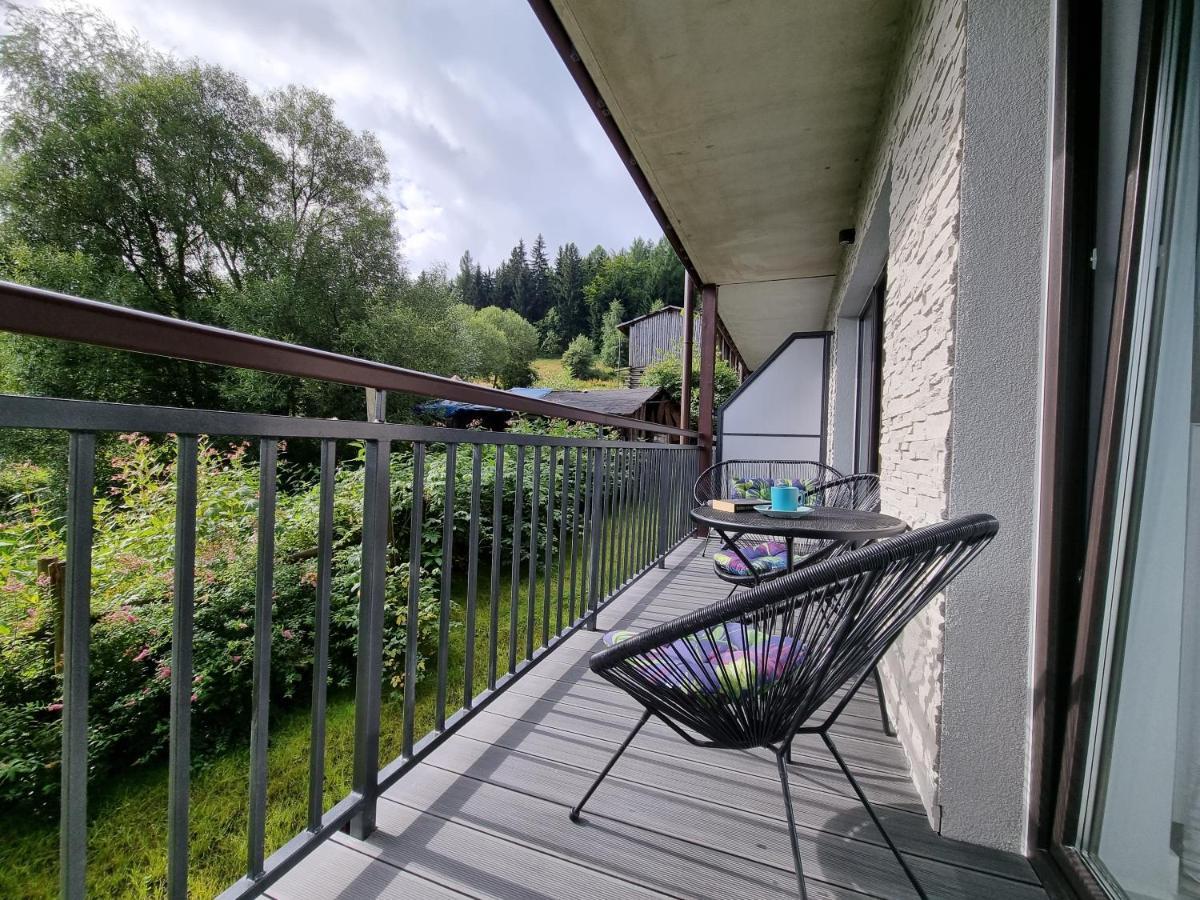 Apartament Szmaragdowy W Karpatia - 5D Apartamenty Карпач Екстериор снимка